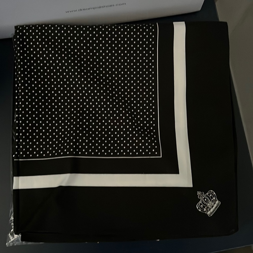 Pocket square